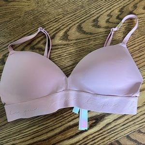 Victoria Secret | Wireless Wear Everywhere Push Up Bra 34C Nude